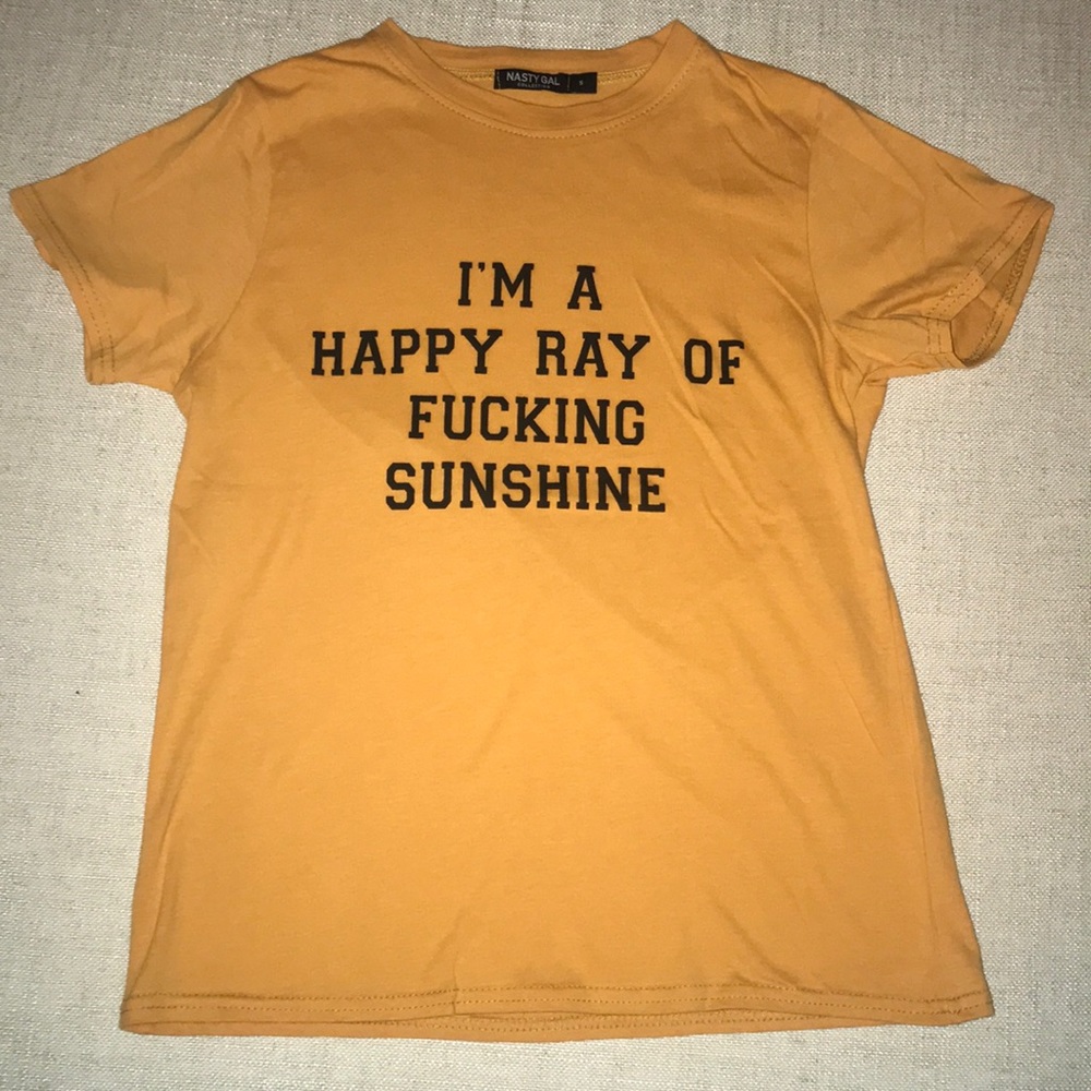Happy Ray of Sunshine Nasty Gal T-shirt